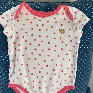 KATE SPADE BABY ONESIE (0-3 mths) white and pink